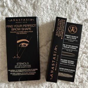 Anastasia Beverly Hills Brow Stencils and Travel-Size Brow Pencil in Shade Mediu
